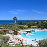 Appartamento L'esquinade - F3 113 By Interhome Saint-Raphaël