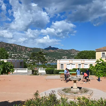 Apartment L'esquinade - F3 113 By Interhome Saint-Raphael (Var)