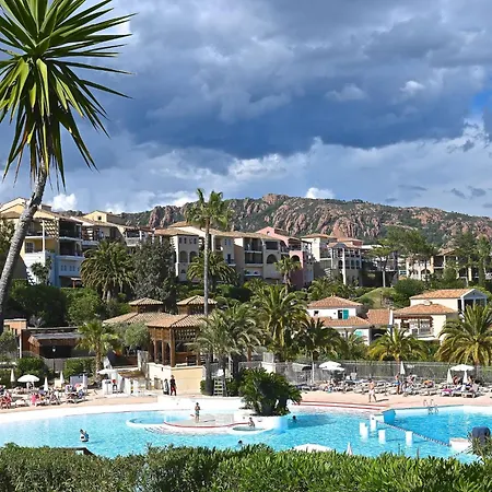 Village Cap Esterel - L'esquinade-89 By Interhome *