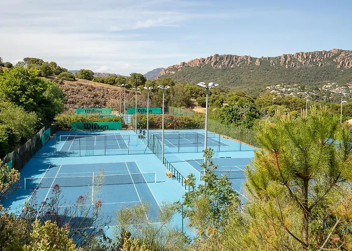 L'esquinade - F3 113 By Interhome * Saint-Raphaël